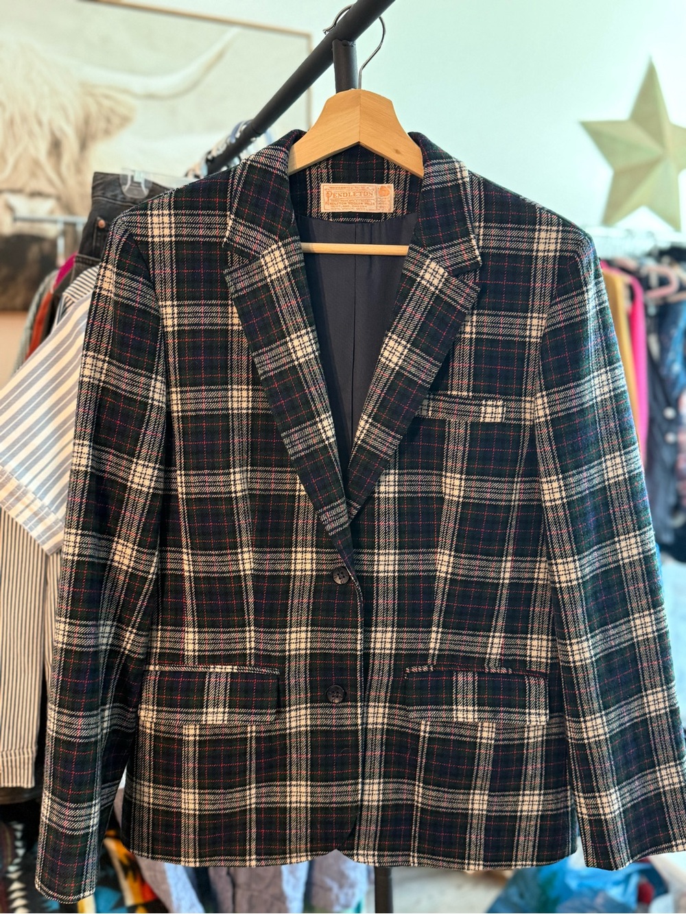 Pendleton White & Navy Plaid Sport Coat